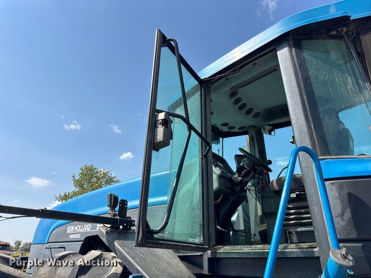 image for item ER0052 2000 New Holland 9884 4WD tractor