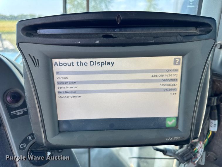 image for item ER0052 2000 New Holland 9884 4WD tractor