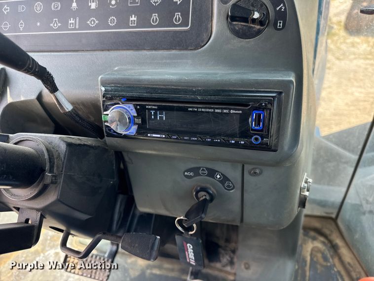 image for item ER0052 2000 New Holland 9884 4WD tractor