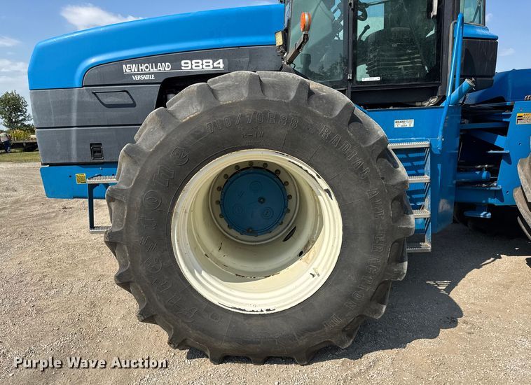 image for item ER0052 2000 New Holland 9884 4WD tractor