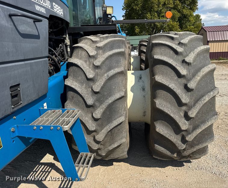 image for item ER0052 2000 New Holland 9884 4WD tractor