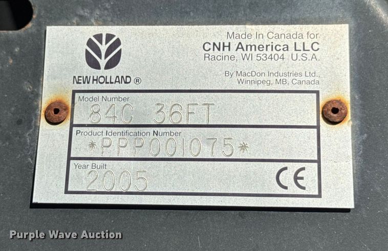 image for item ER0259 2005 New Holland 84C flex draper head