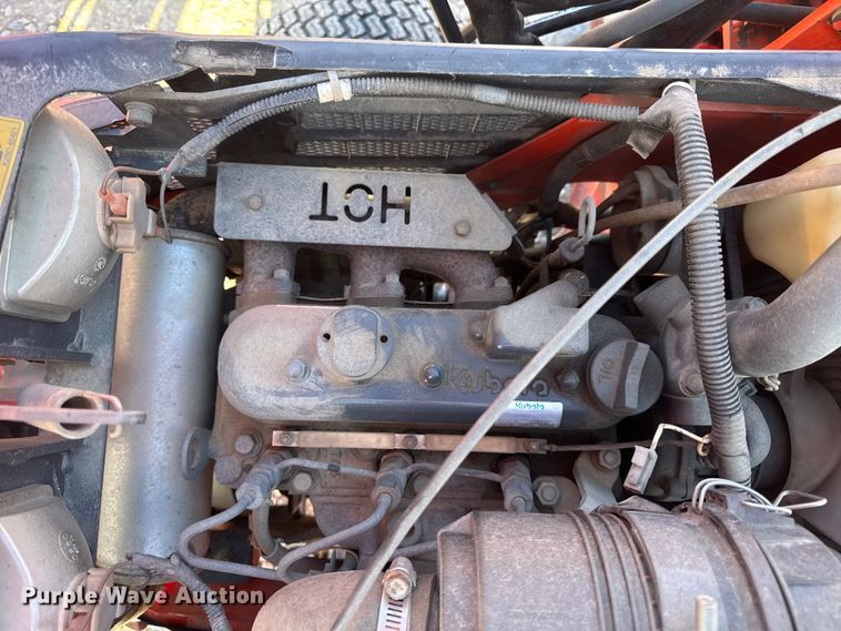 image for item ER0276 Kubota BX2200D MFWD tractor