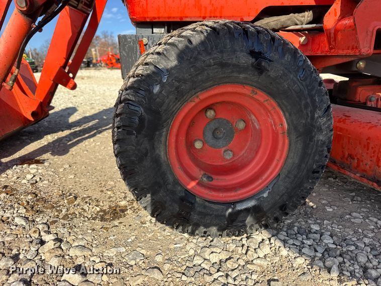 image for item ER0276 Kubota BX2200D MFWD tractor