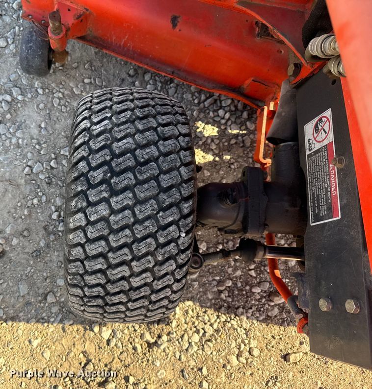 image for item ER0276 Kubota BX2200D MFWD tractor