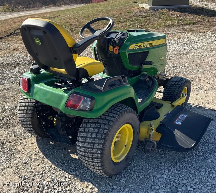 image for item ER0277 John Deere X730 lawn mower