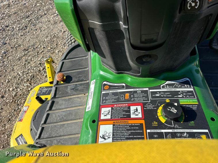 image for item ER0277 John Deere X730 lawn mower