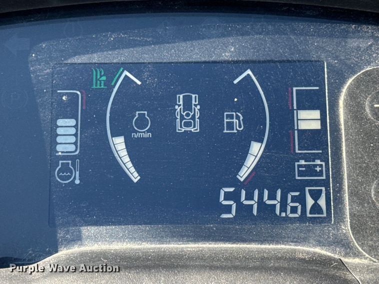 image for item ER0277 John Deere X730 lawn mower