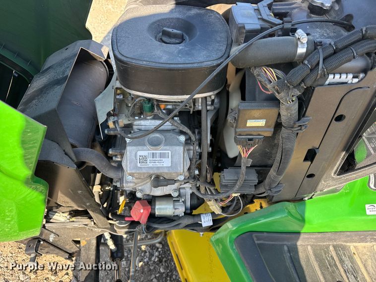 image for item ER0277 John Deere X730 lawn mower