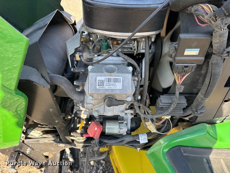 image for item ER0277 John Deere X730 lawn mower