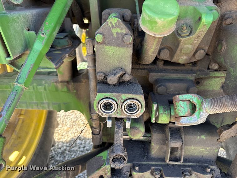 image for item ER0279 1975 John Deere 4430 tractor