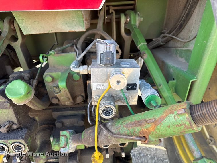 image for item ER0279 1975 John Deere 4430 tractor