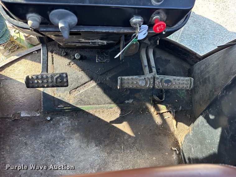 image for item ER0279 1975 John Deere 4430 tractor