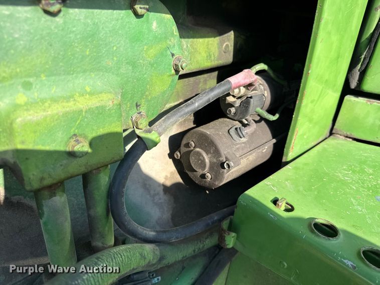 image for item ER0279 1975 John Deere 4430 tractor