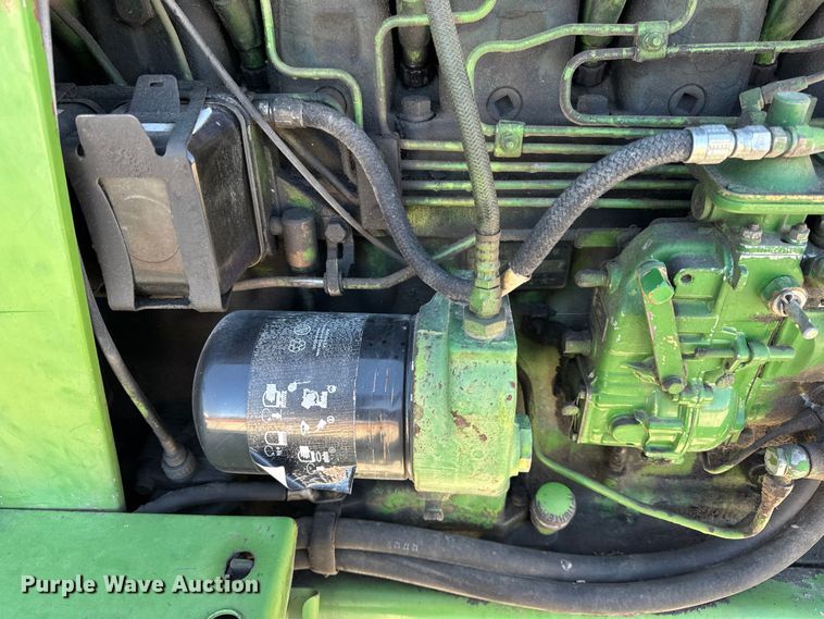 image for item ER0279 1975 John Deere 4430 tractor