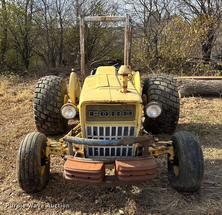 image for item ER0283 Ford 2110 tractor