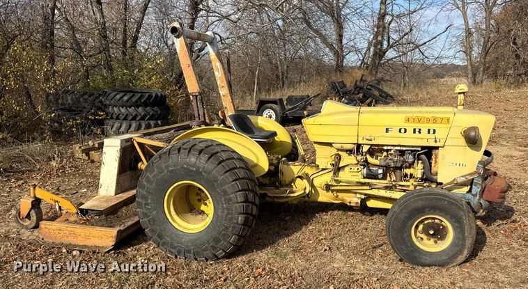 image for item ER0283 Ford 2110 tractor