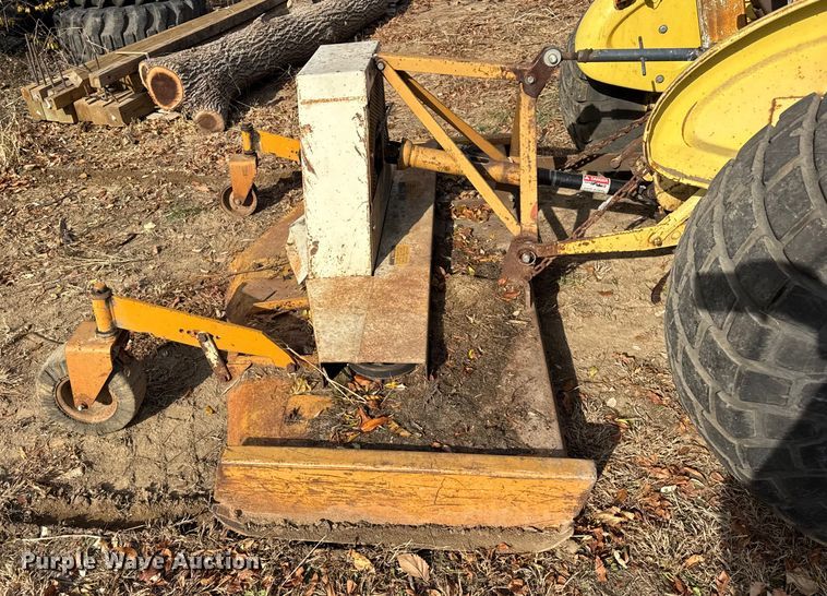 image for item ER0283 Ford 2110 tractor