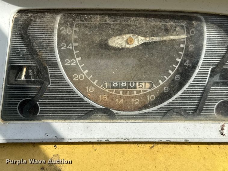 image for item ER0283 Ford 2110 tractor