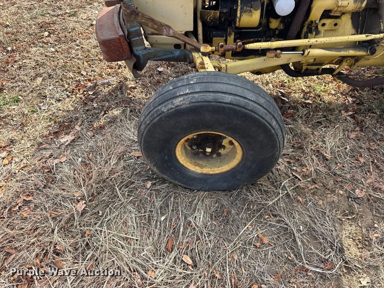 image for item ER0283 Ford 2110 tractor