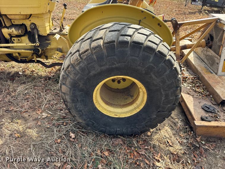 image for item ER0283 Ford 2110 tractor