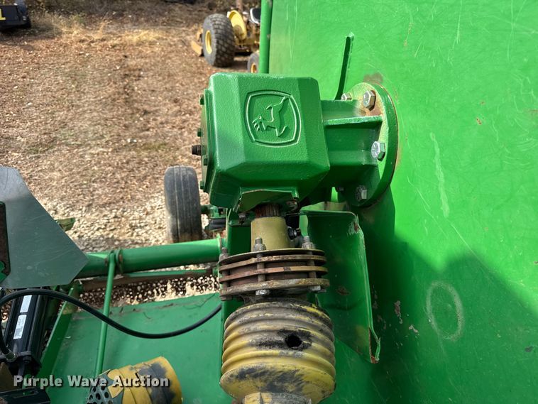 image for item ER0284 John Deere CX20 batwing rotary mower