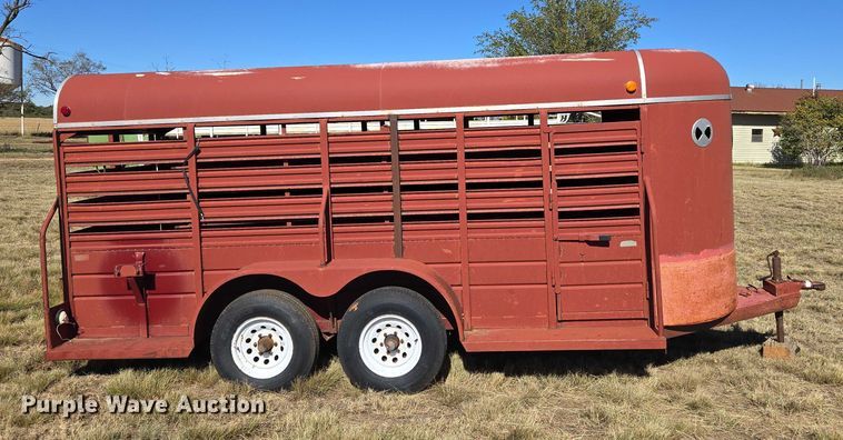 image for item ET5233 1996 W-W Trailer Manufacturers livestock trailer