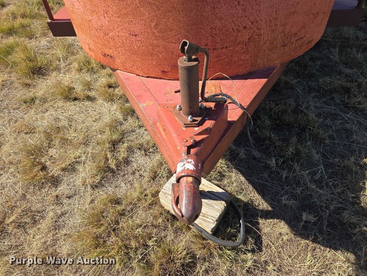 image for item ET5233 1996 W-W Trailer Manufacturers livestock trailer