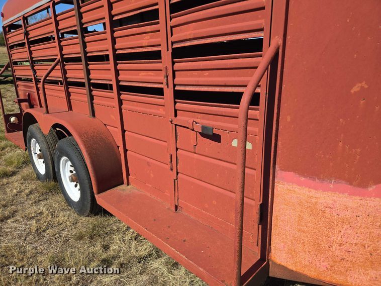 image for item ET5233 1996 W-W Trailer Manufacturers livestock trailer