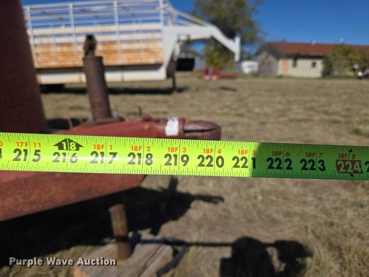 image for item ET5233 1996 W-W Trailer Manufacturers livestock trailer