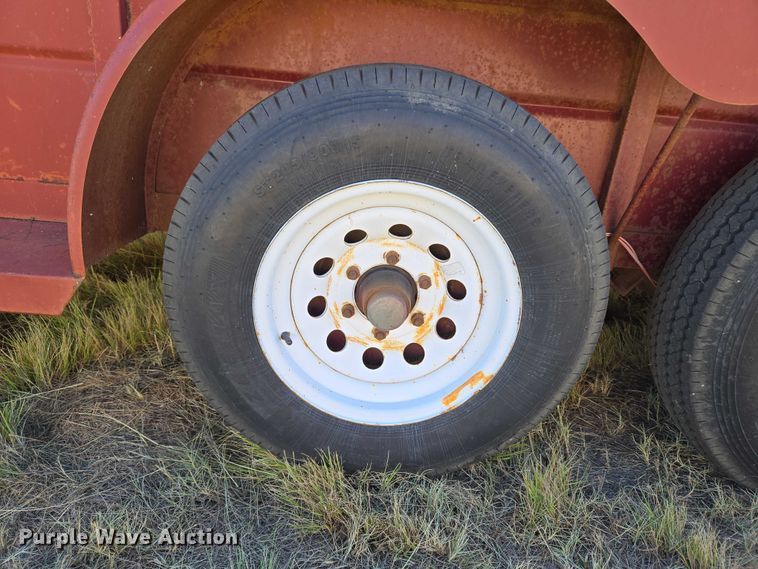 image for item ET5233 1996 W-W Trailer Manufacturers livestock trailer