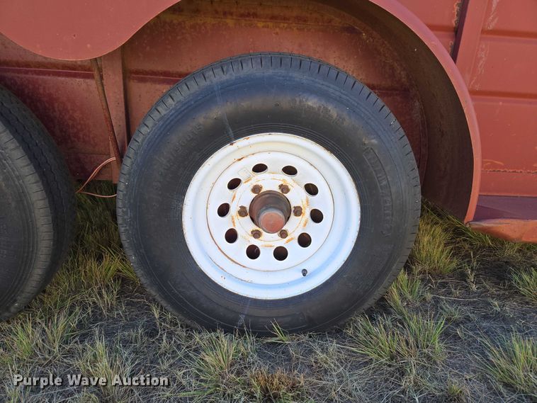 image for item ET5233 1996 W-W Trailer Manufacturers livestock trailer