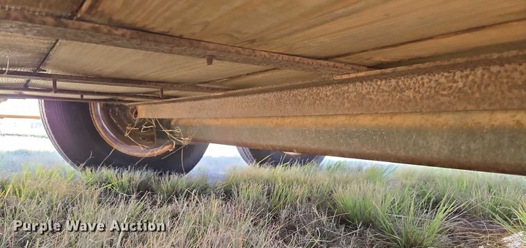 image for item ET5233 1996 W-W Trailer Manufacturers livestock trailer