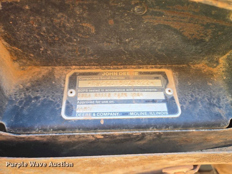 image for item ET5237 1988 John Deere 4650 tractor