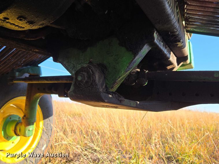 image for item ET5242 1977 John Deere 4230 tractor