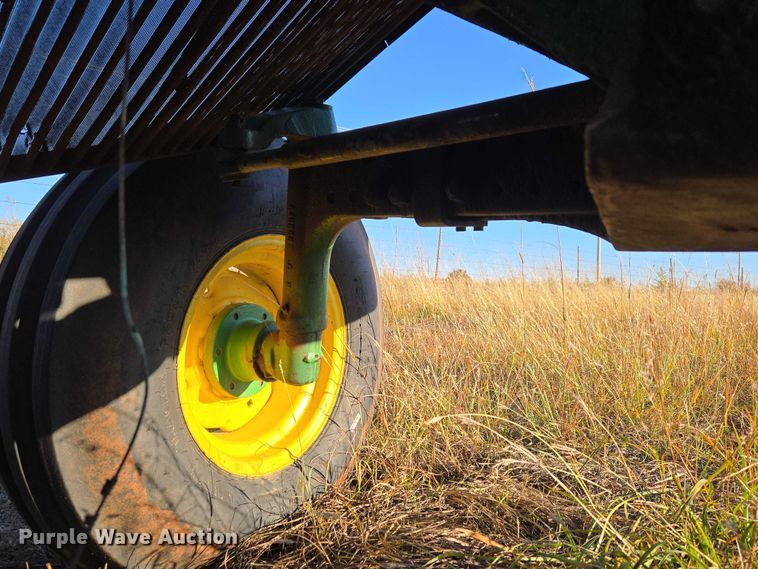 image for item ET5242 1977 John Deere 4230 tractor