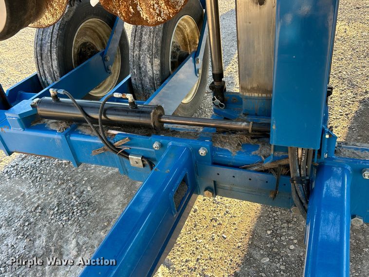 image for item ET6597 Kinze 3600 no-till planter