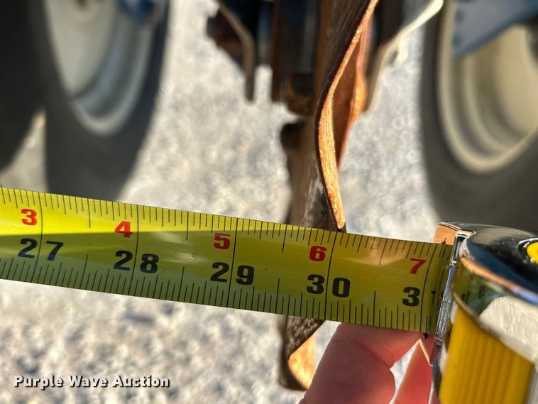 image for item ET6597 Kinze 3600 no-till planter