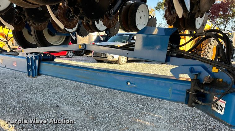 image for item ET6597 Kinze 3600 no-till planter