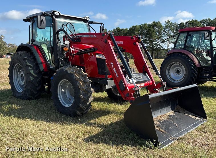 image for item ET7192 2023 Massey Ferguson 5711 Dyna-4 MFWD tractor