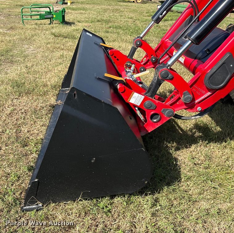 image for item ET7192 2023 Massey Ferguson 5711 Dyna-4 MFWD tractor