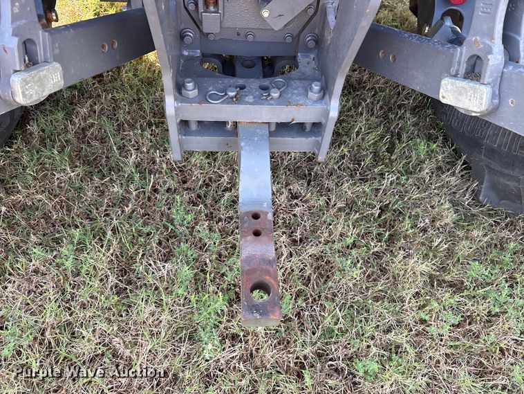 image for item ET7192 2023 Massey Ferguson 5711 Dyna-4 MFWD tractor