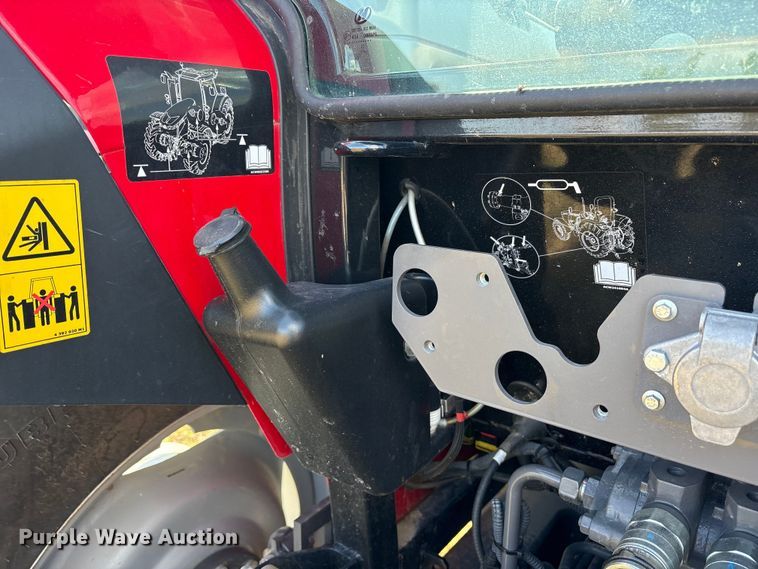 image for item ET7192 2023 Massey Ferguson 5711 Dyna-4 MFWD tractor