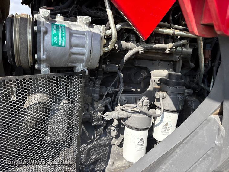 image for item ET7192 2023 Massey Ferguson 5711 Dyna-4 MFWD tractor