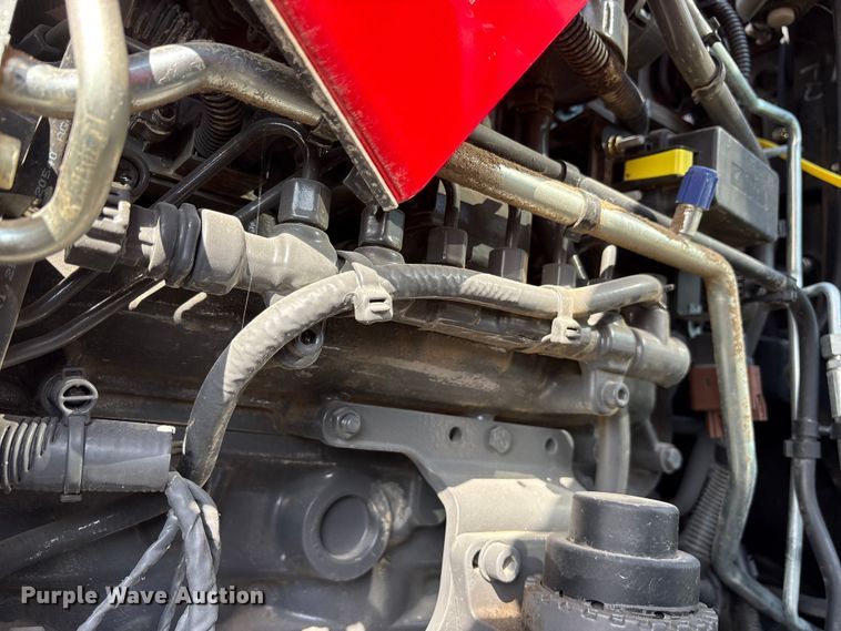 image for item ET7192 2023 Massey Ferguson 5711 Dyna-4 MFWD tractor