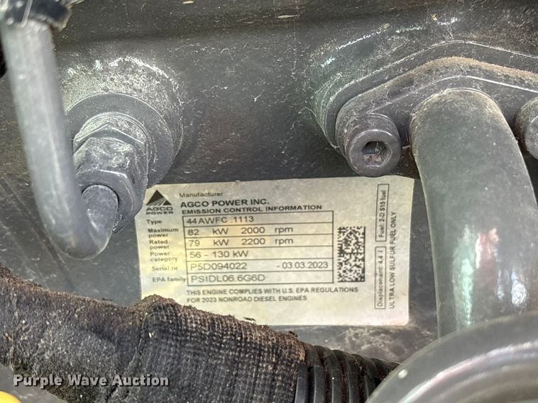 image for item ET7192 2023 Massey Ferguson 5711 Dyna-4 MFWD tractor