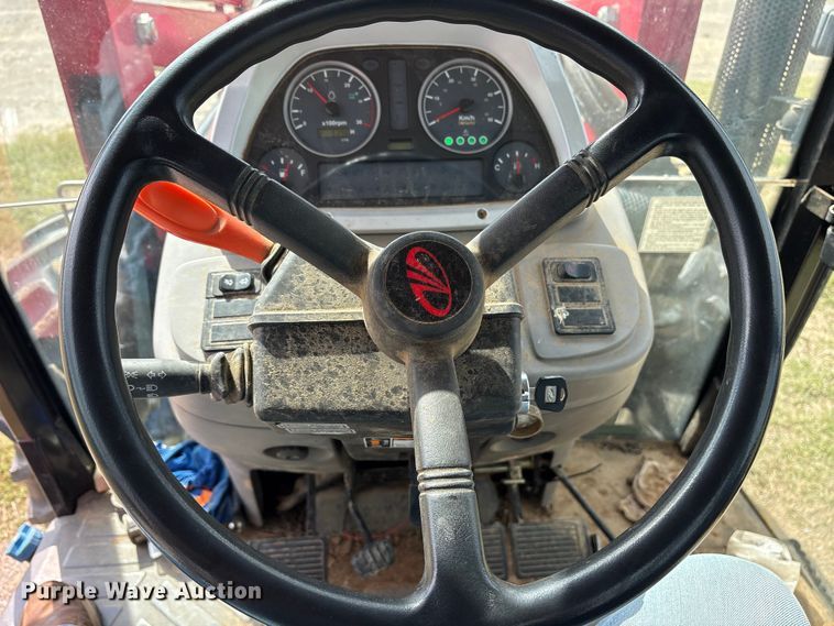 image for item ET7193 2015 Mahindra 105S MFWD tractor