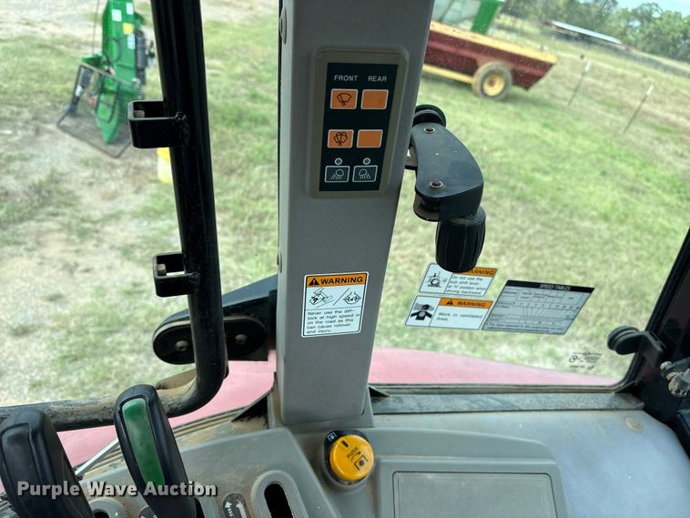 image for item ET7193 2015 Mahindra 105S MFWD tractor