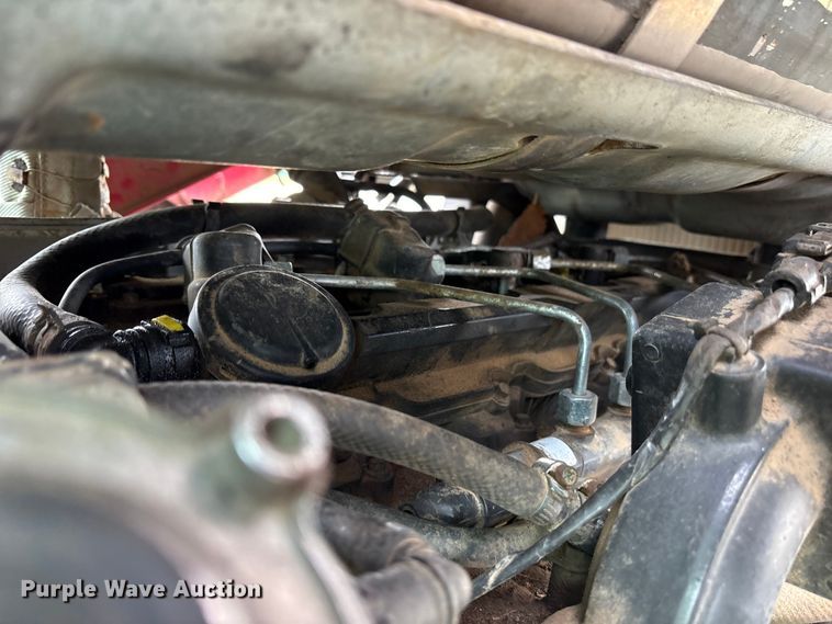 image for item ET7193 2015 Mahindra 105S MFWD tractor