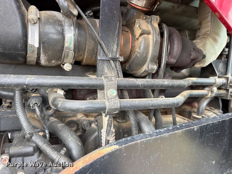 image for item ET7193 2015 Mahindra 105S MFWD tractor